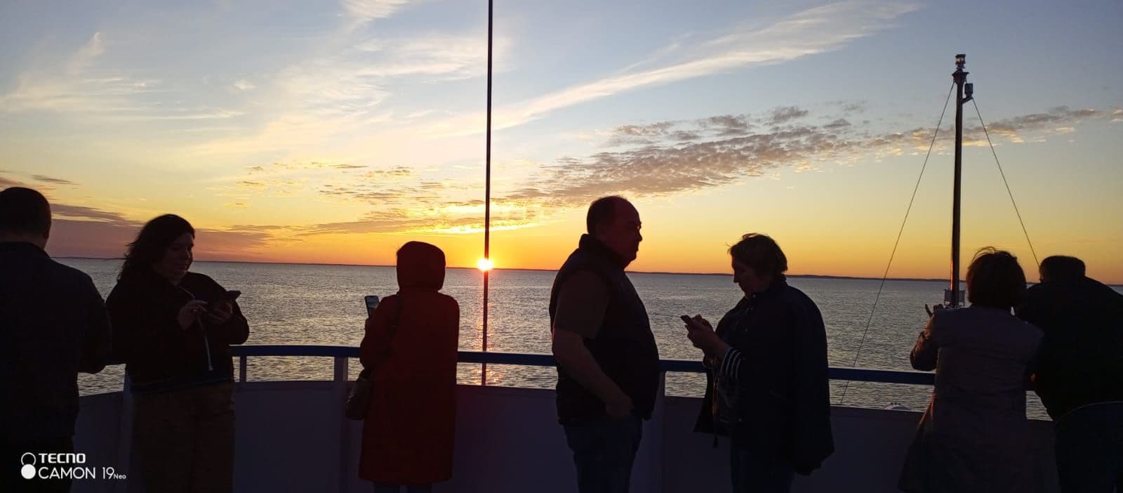 image_1758685086676.jpg