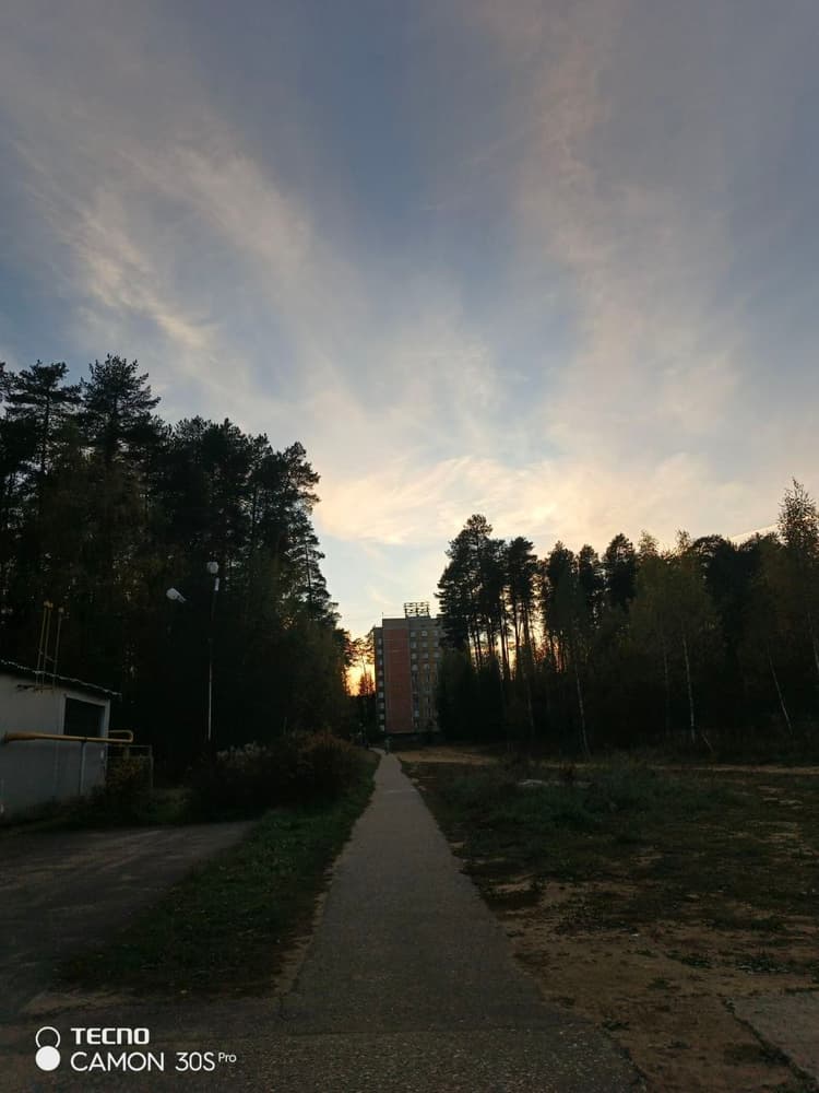 image_1759484874919.jpg