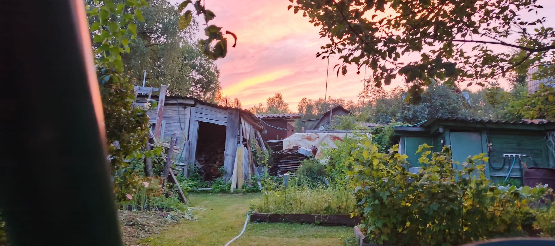 large_image_1752695402722.jpg