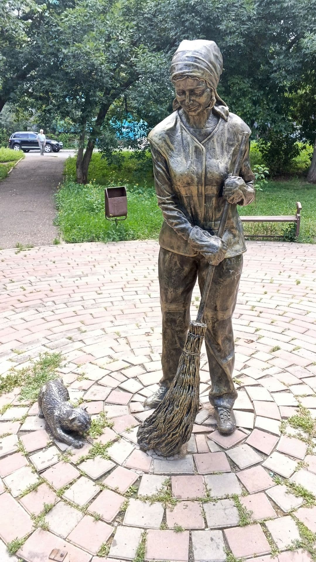 large_image_1787324100785.jpg