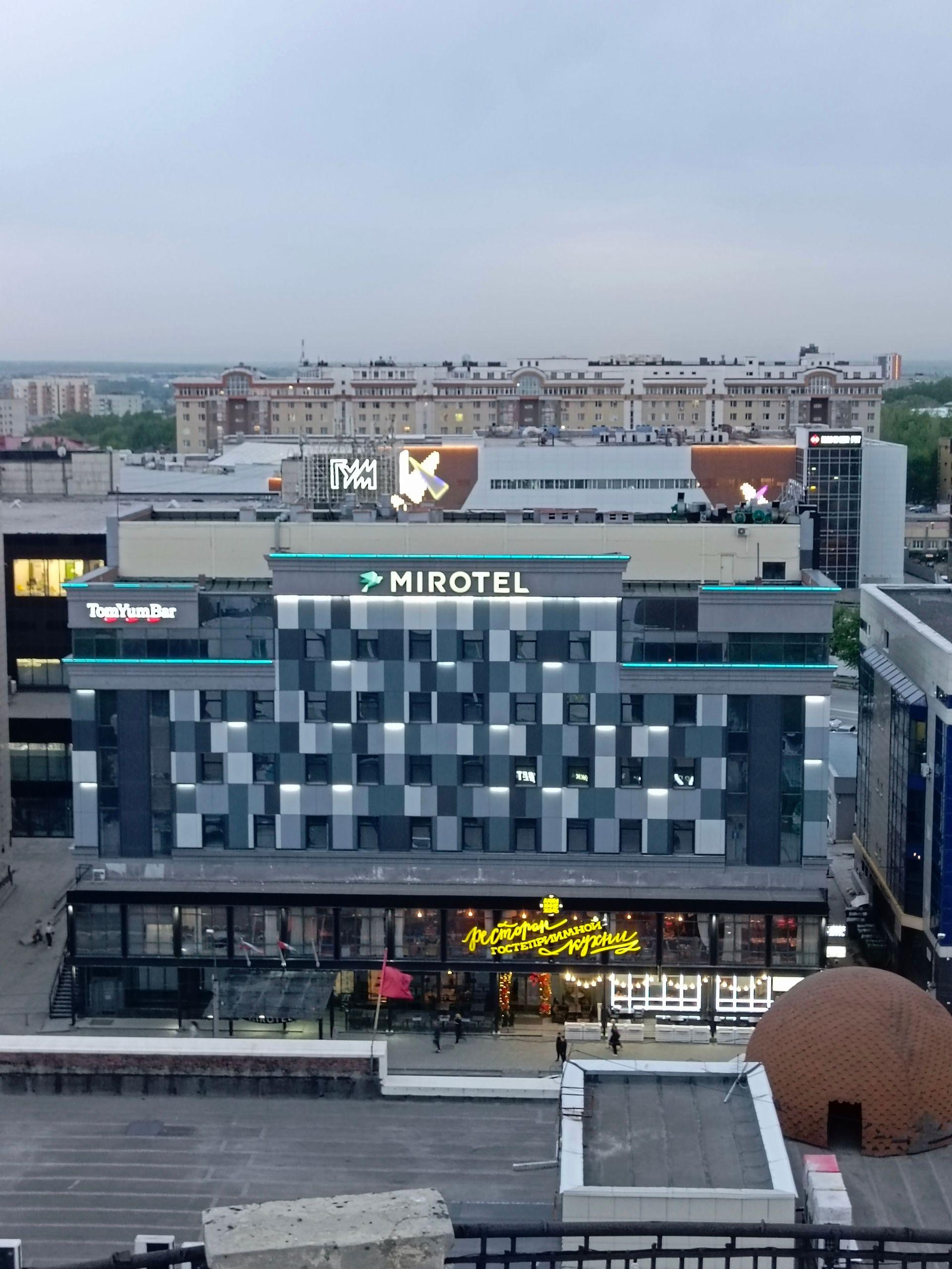 xlarge_image_1753288310534.jpg