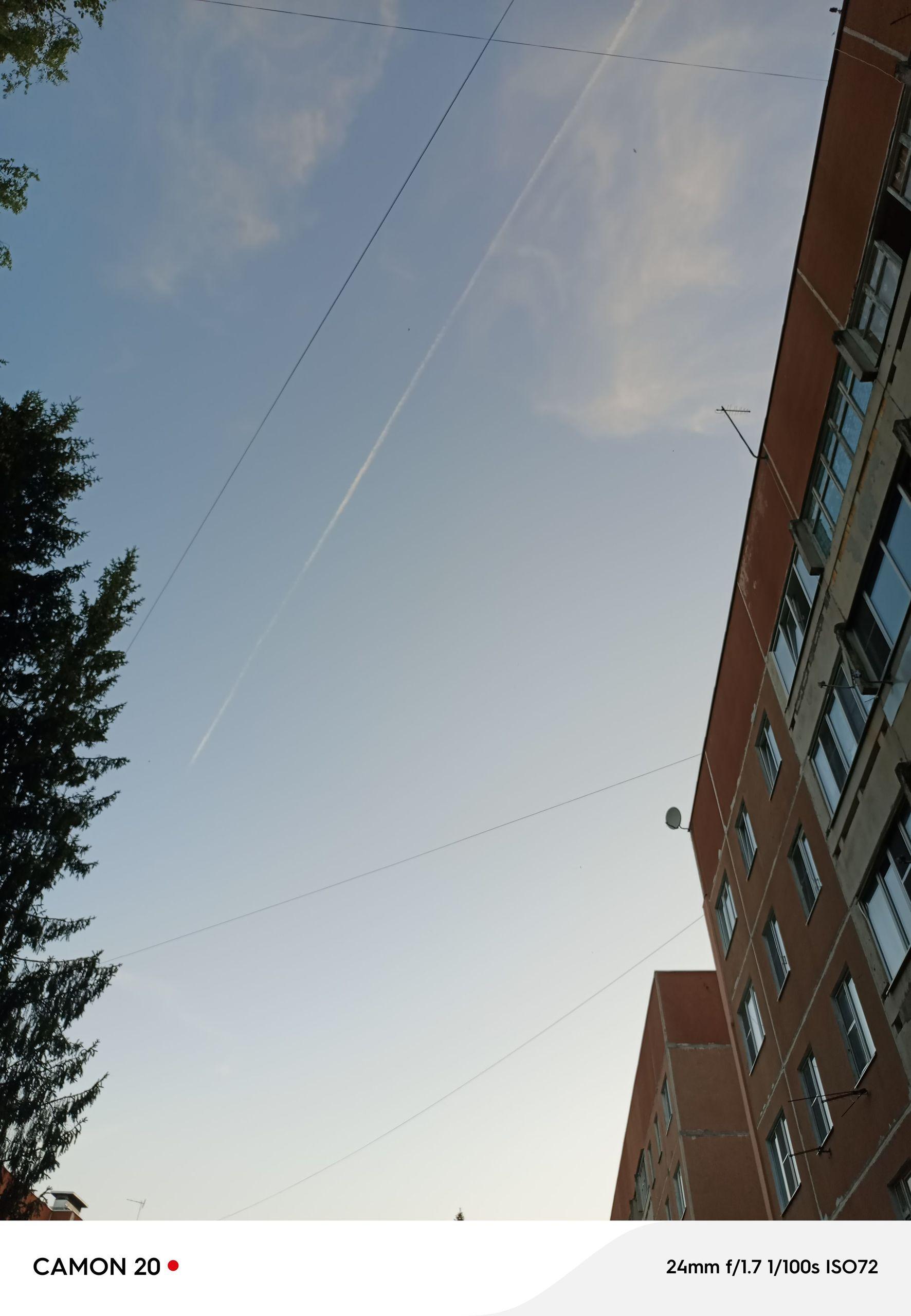 xlarge_image_1753470399918.jpg
