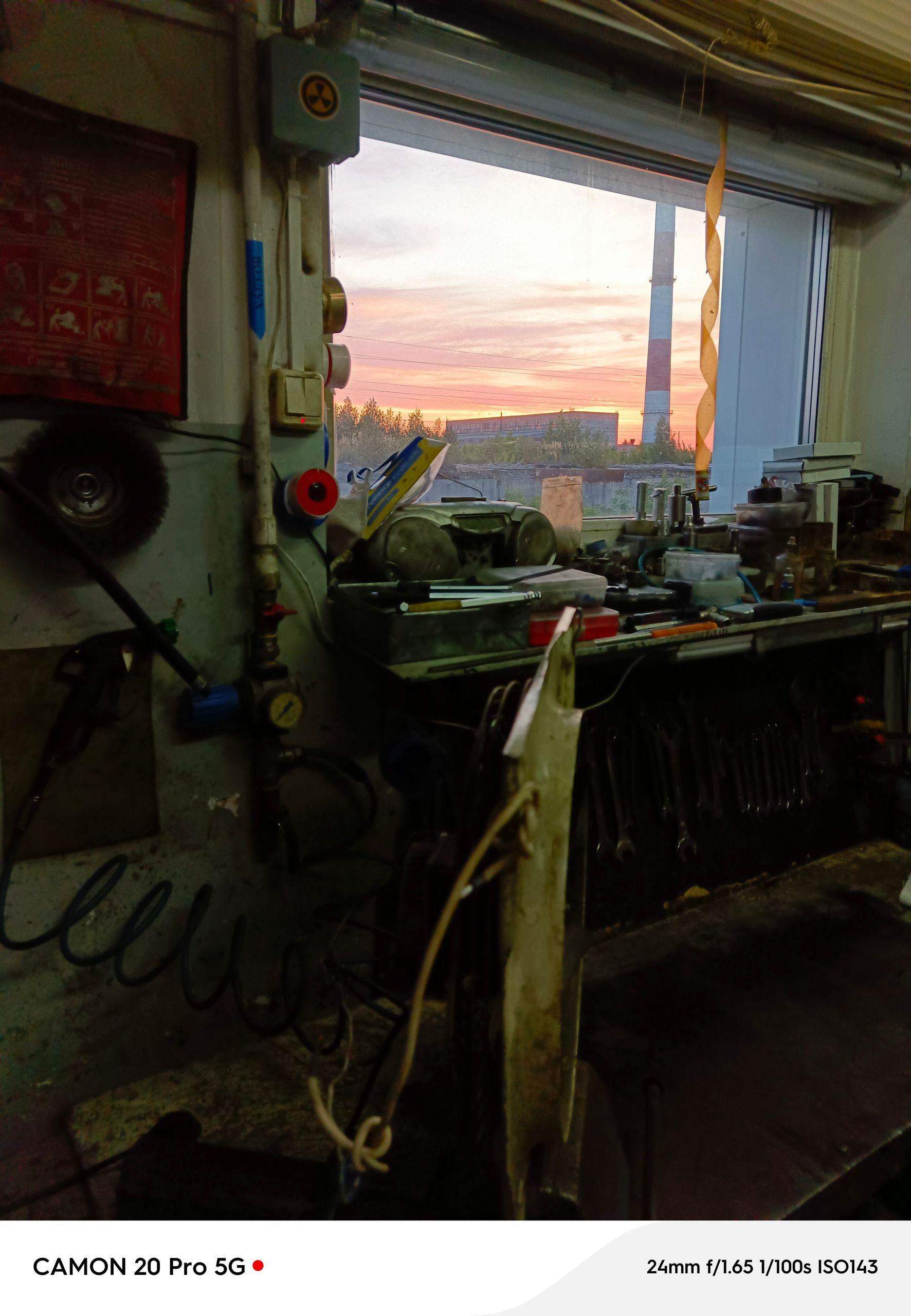 xlarge_image_1753627330038.jpg